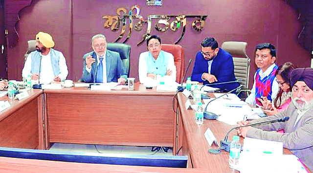 मुख्यमंत्री स्वास्थ्य योजना कर रही लोगों के वित्तीय बोझ को कम : डा. बलबीर सिंह