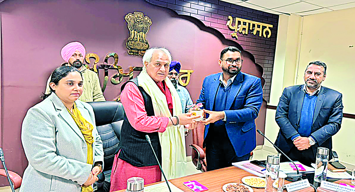 पर्यावरण संरक्षण के लिए एनजीटी सख्त; जस्टिस डॉ.अफरोज अहमद ने अधिकारियों के साथ की समीक्षा बैठक