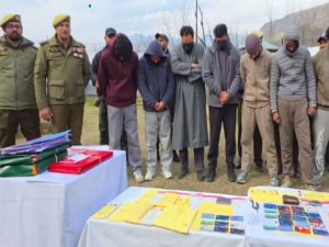 J&K: पुलिस ने 209 करोड़ रुपये के ऑनलाइन निवेश घोटाले का भंडाफोड़ कर MBBS डॉक्टर सहित नौ लोग किया गिरफ्तार