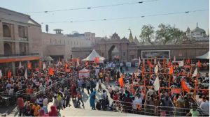 महाशिवरात्रि को लेकर काशी विश्वनाथ मंदिर में भव्य तैयारियां शुरू; 10 लाख श्रद्धालुओं के आने की संभावना