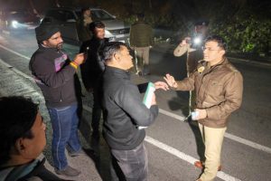 दिल्ली और हिमाचल पुलिस के बीच चला गतिरोध खत्म, कांग्रेस कार्यकर्ताओं को ट्रांजिट रिमांड पर ले जाने की मिली अनुमति