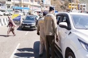 दिल्ली पुलिस ने रोहड़ू से गिरफ्तार किए 3 कांग्रेस वर्कर, हिमाचल पुलिस ने छुड़वाएं