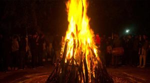 Holika Dahan Parikrama: कितनी बार करें होलिका की परिक्रमा? जानिए धार्मिक मान्यता और पूरी विधि