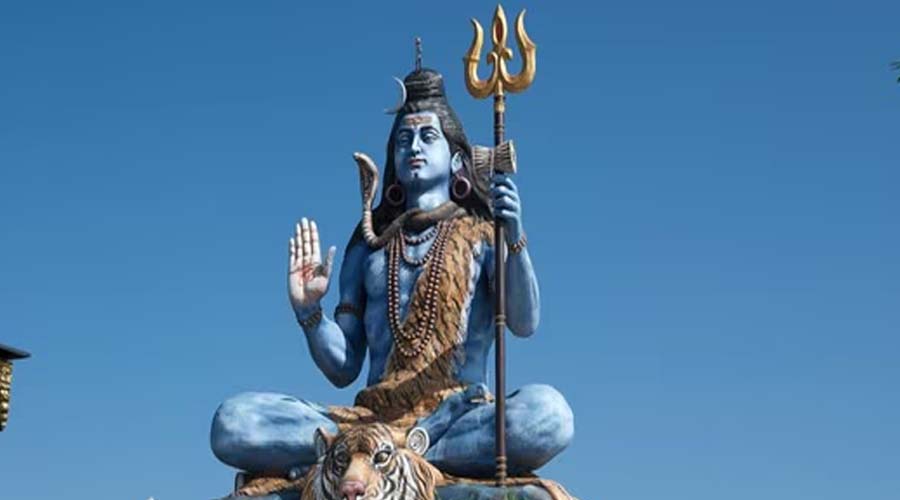 Mahashivratri 2026: महाशिवरात्रि पर शिव की कृपा पाने के लिए घर लाएं ये 5 शुभ चीजें, दूर होंगी परेशानियां