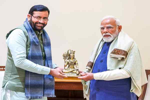 हरियाणा के सीएम सैनी ने की पीएम मोदी से मुलाकात, विकास कार्यों समेत कई मुद्दों पर हुई चर्चा