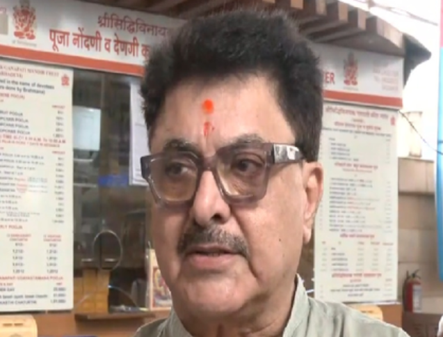 पाकिस्तान-भारत मैच पर अशोक पंडित का बड़ा बयान: जनता की भावनाओं से खिलवाड़