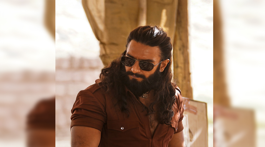 Ranveer Singh की जोशीली परफॉर्मेंस ने तोड़ा रिकॉर्ड, भारत की फिल्म ने ट्रेंडिंग चार्ट्स पर मचाई धूम
