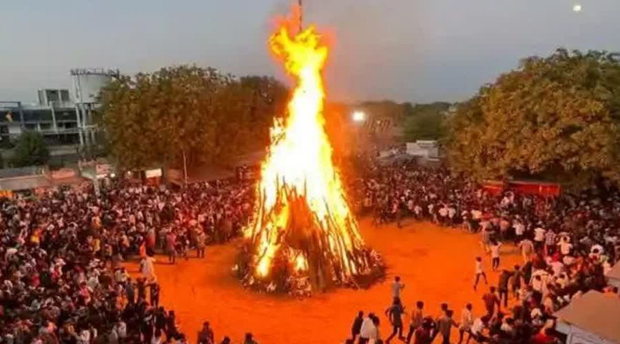 होलाष्टक से होलिका दहन तक भूलकर न करें ये काम, जानें इसका महत्त्व और जरूरी उपाय