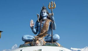 महाशिवरात्रि 2026: चार प्रहर में शिव पूजा करने का क्या है महत्व, जानें क्यों है खास और इसके लाभ