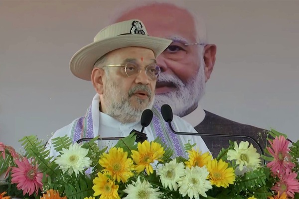 ‘सीमांचल से अवैध घुसपैठियों को बाहर निकाला जाएगा’, अररिया में गरजे अमित शाह