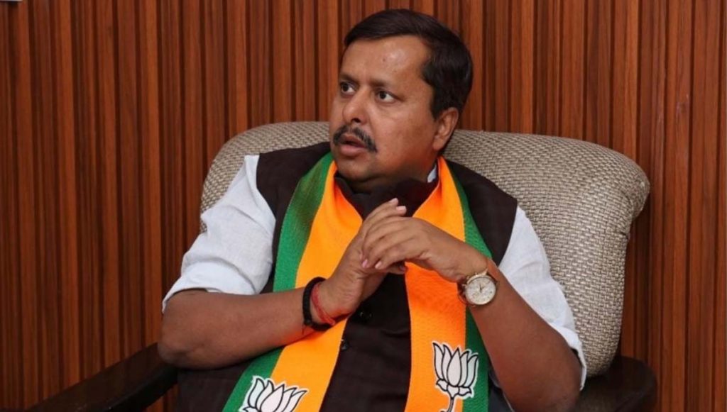 niteen naveen bjp