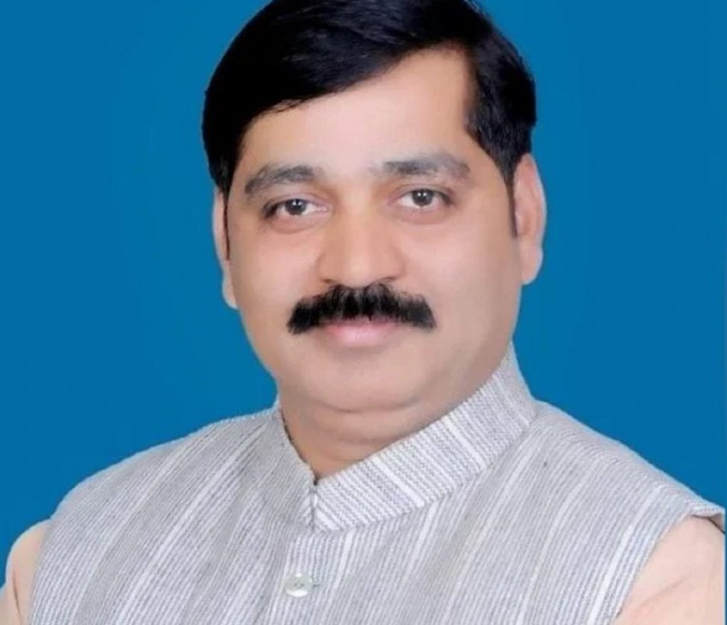 sp spokesperson manoj yadav