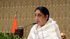 महाराष्ट्र के लिए पूरी निष्ठा से काम करूंगी, डिप्टी सीएम का पदभार संभालने के बाद बोलीं सुनेत्रा पवार