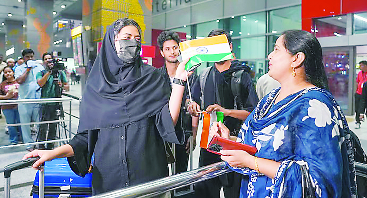 विदेशों में बसे अपने नागरिकों की सुरक्षा को लेकर भारत सबसे अधिक ‘सक्रिय और तत्पर’: रिपोर्ट