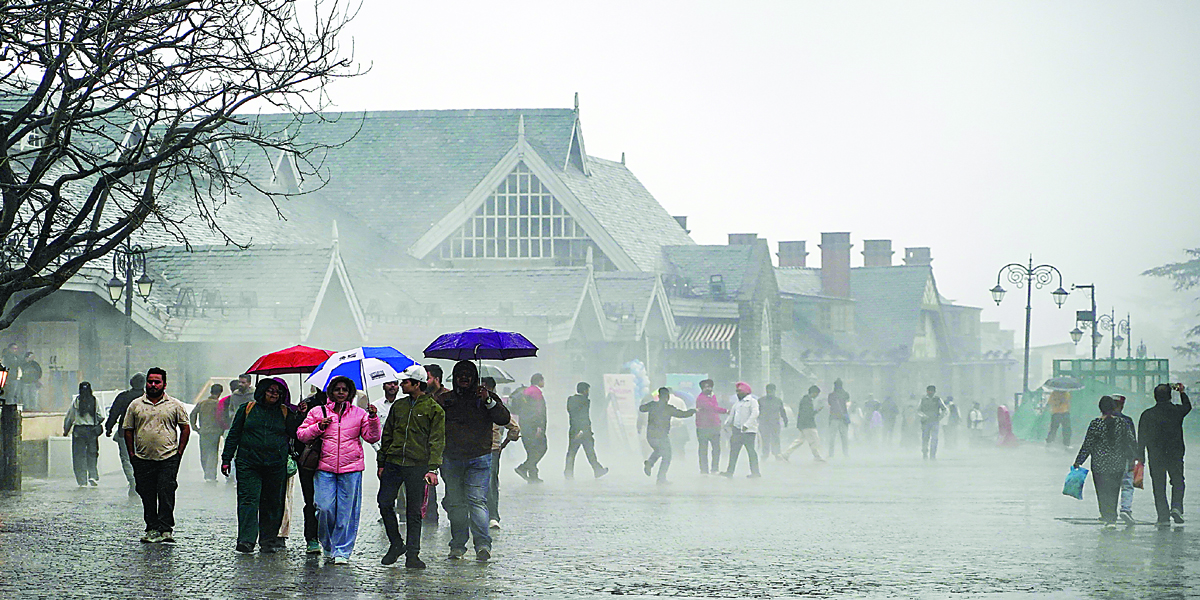 Himachal Weather: हिमाचल के 4 जिलों में भारी बारिश, IMD ने जारी किया ऑरेंज अलर्ट