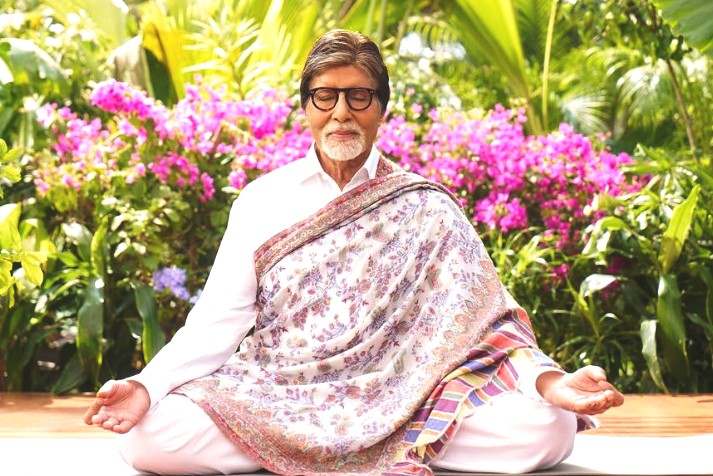 फैंस के प्यार पर अमिताभ बच्चन का भावुक बयान, ‘जलसा’ को बताया आशीर्वाद