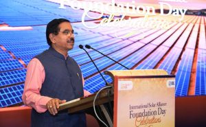 India Solar Capacity 136 GW पहुंची, बोले Pralhad Joshi