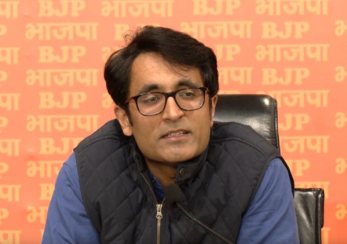 वैश्विक युद्ध के बीच भी भारत में स्थिर रहे पेट्रोल के दाम: प्रदीप भंडारी