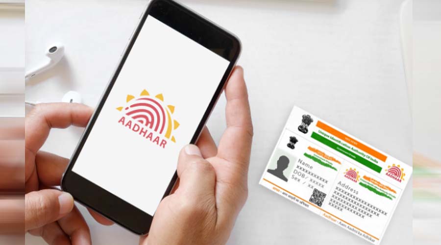 Tech Tips: घर बैठे बदलें अपना आधार मोबाइल नंबर? यहां जानें आसान तरीका