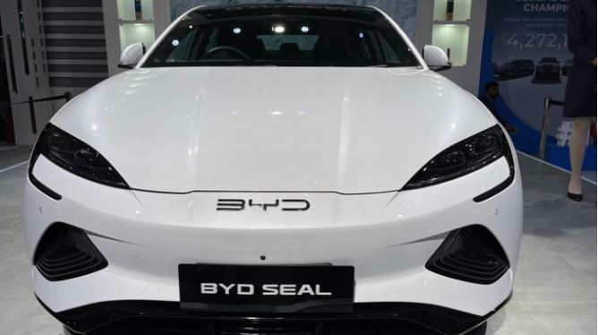 अब बंगलादेश में बनेंगी चीन की BYD इलेक्ट्रिक कारें, रनर ऑटोमोबाइल्स के साथ हुआ समझौता