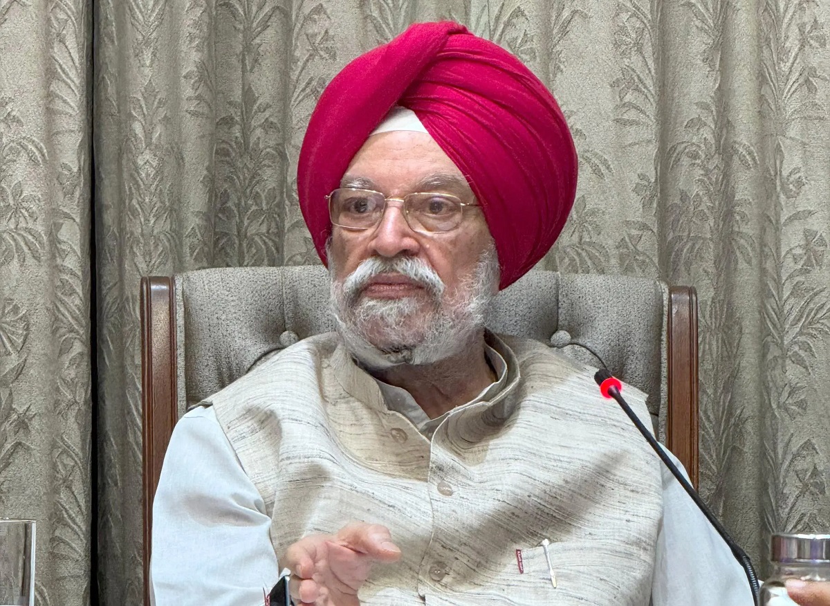 लॉकडाउन लगने की अफवाहों पर लगा विराम, केंद्रीय मंत्री Hardeep Singh Puri ने बताई असल सच्चाई
