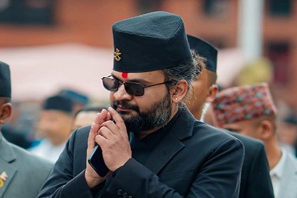नेपाल की राजनीति में बड़ा उलटफेर: बालेन शाह ने पूर्व पीएम केपी शर्मा ओली को हराया, PM बनने की राह साफ