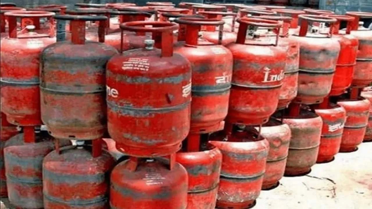 देशभर में आज कितनी है LPG सिलेंडर की कीमत? जानें CNG और PNG के रेट