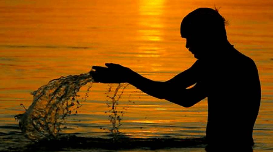 Meen Sankranti 2026: 14 या 15 मार्च… कब है मीन संक्रांति, जानें सही तिथि और इस दिन किए जाने वाले शुभ कार्य