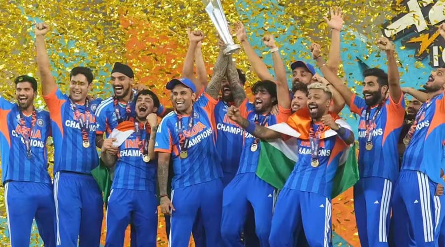 BCCI टीम इंडिया को देगी 131 करोड़, जानें किन-किन खिलाड़ियों में बटेगा पैसा