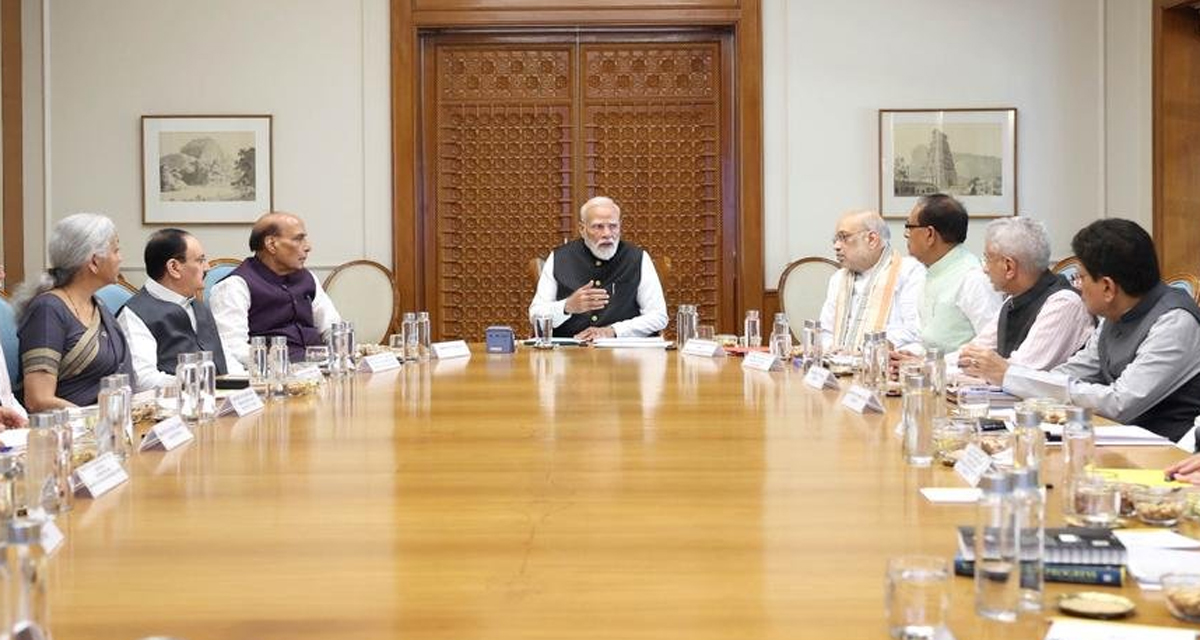 मिडिल ईस्ट संकट पर PM Modi की उच्चस्तरीय बैठक; पैट्रोलियम-बिजली समेत कई मुद्दों हुई चर्चा