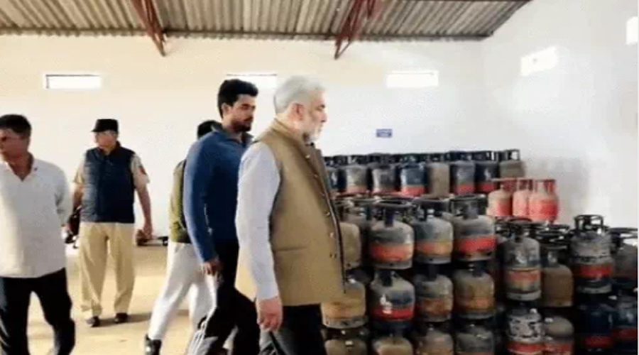 Cabinet Minister Kataruchak Action In Pathankot