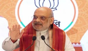 ‘कभी पैर तुड़वाती, कभी सिर पर पट्टी बंधवा लेती’, अमित शाह का ममता पर जोरदार हमला