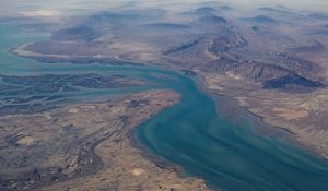Strait of Hormuz पर लगेगा टोल! ईरान की पार्लियामेंट सिक्योरिटी कमिटी ने दी मंजूरी