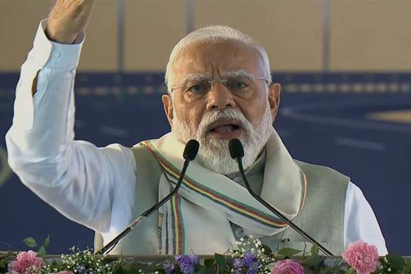 ‘हार का शतक लगाने की तैयारी में है कांग्रेस’, असम में पीएम मोदी का कांग्रेस पर तीखा हमला