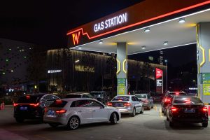 कैसे संतुलित रख रहा खुद को चीन