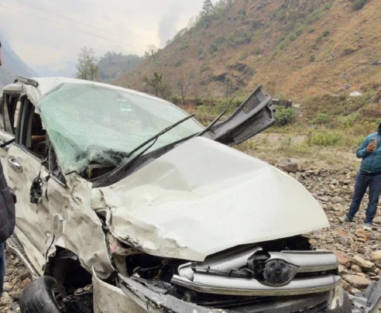pithoragarh road accident