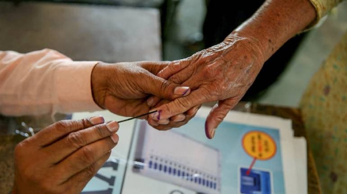 Assembly Elections 2026: असम, केरल और पुडुचेरी में शुरू हुई वोटिंग, 296 सीटों पर डाले जा रहे हैं वोट