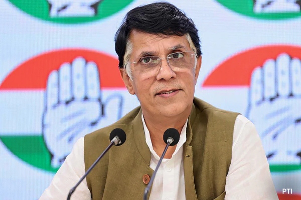 कांग्रेस नेता पवन खेड़ा को बड़ी राहत, पासपोर्ट विवाद में मिली अंतरिम जमानत