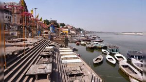 Kashi के गंगा घाटों पर डिजिटल सुविधा: अब सुरक्षित रहेंगे श्रद्धालुओं के सामान, जानें कैसे मिलेंगे Smart Luggage Locker