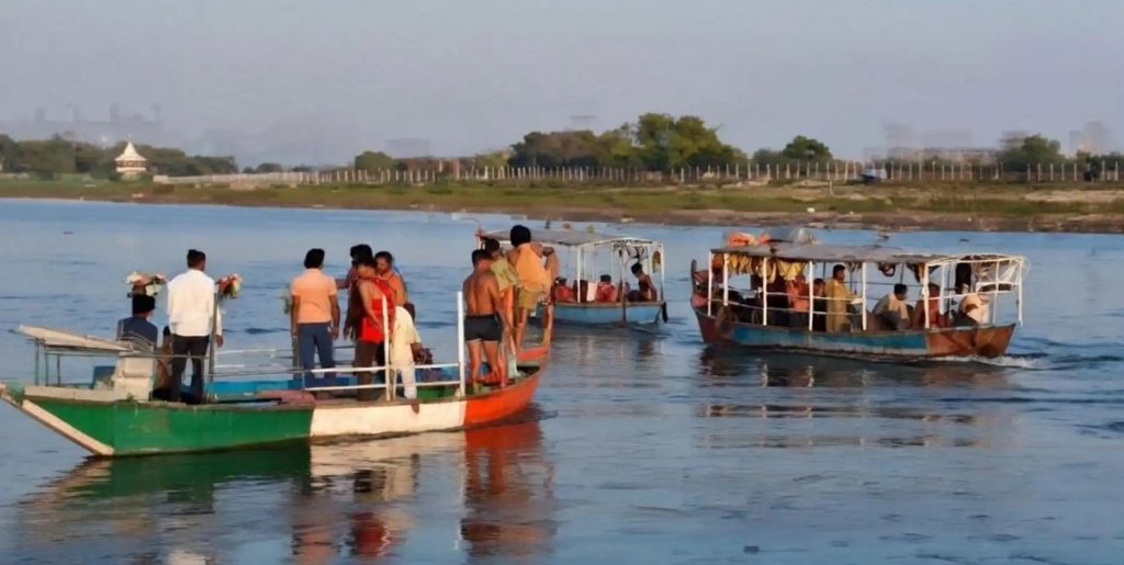 Mathura Boat Accident