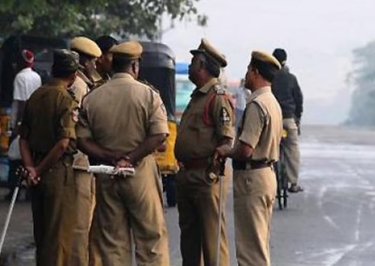 नोएडा हिंसा सोची समझी साजिश, पश्चिम बंगाल से जुड़ा है कनेक्शन!