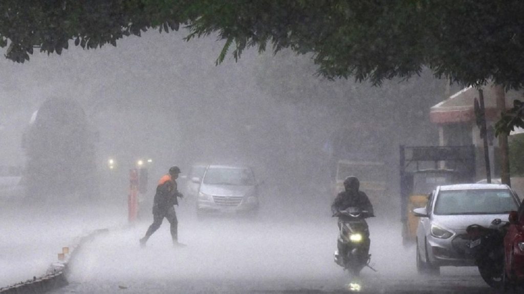 Weather changes, rain alert