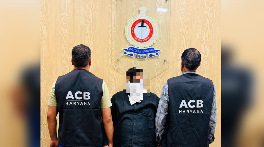 Haryana News : बिजिलेंस ब्यूरो की बड़ी कार्रवाई: पटवारी को 25 हजार की रिश्वत लेते किया गिरफ्तार