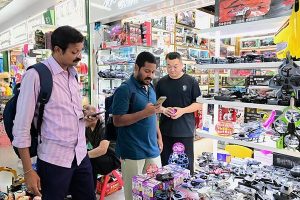 यिवू के विकास अनुभवों का और अधिक सारांश निकाल कर उनका सदुपयोग किया जाए: शी चिनफिंग