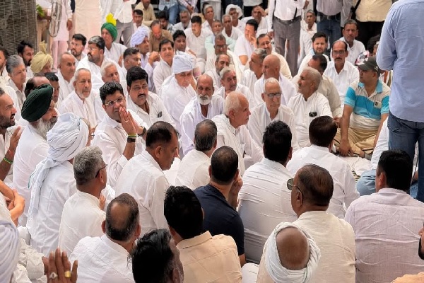 Haryana : Hisar में छात्र हित महापंचायत, उठने लगे मुद्दे, दिखा एकता का दम, इनका भी मिला साथ