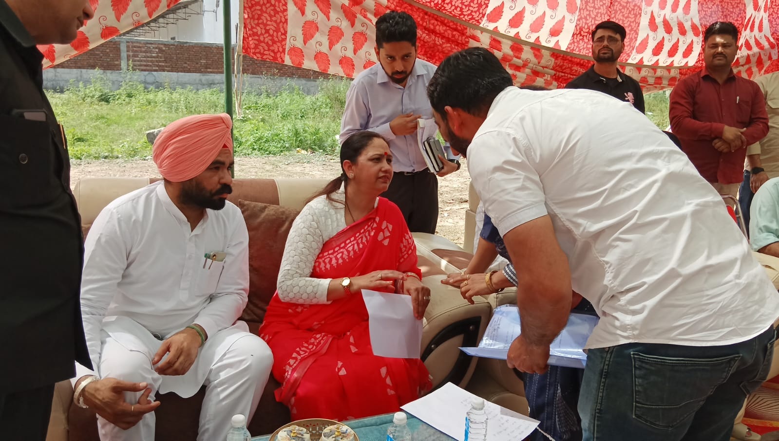 Kurukshetra News : मुख्यमंत्री विकास कार्यों के लिए दे रहे 21-21 लाख रुपये : सुमन सैनी