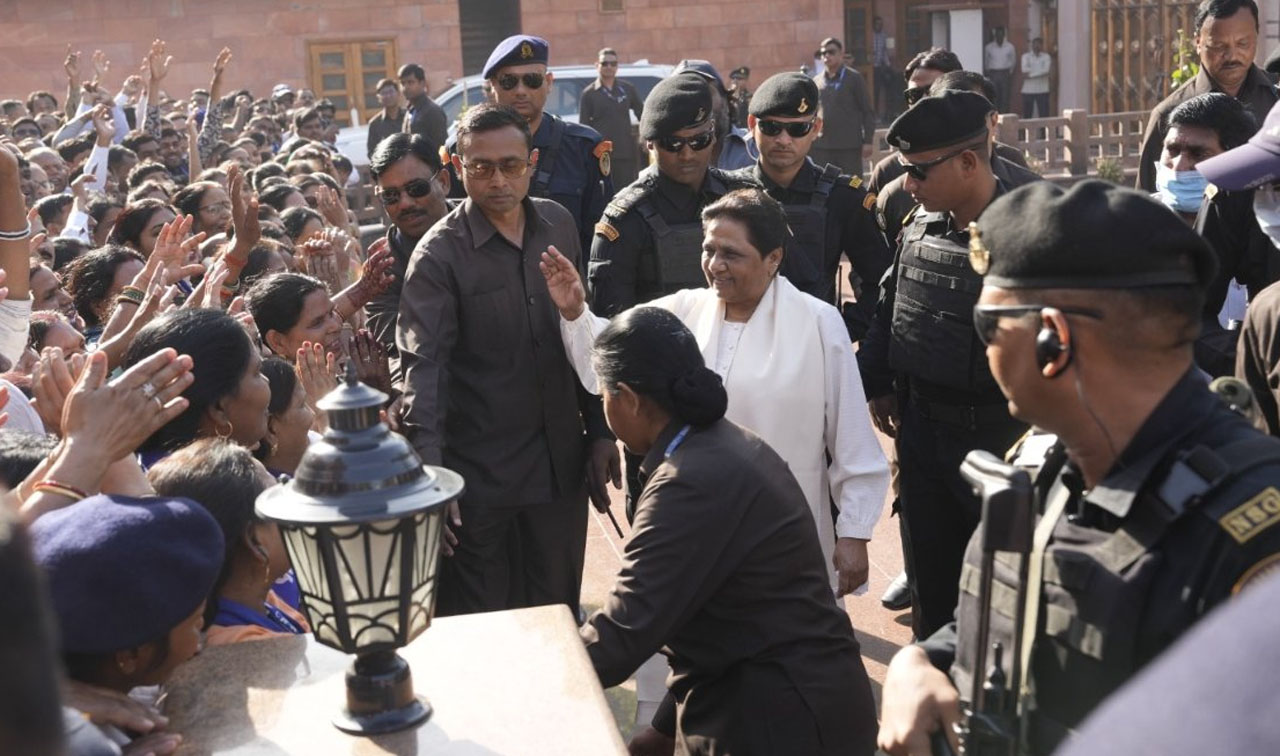 अंबेडकर जयंती पर मायावती ने अर्पित की श्रद्धांजलि, कहा-सामाजिक परिवर्तन और आर्थिक मुक्ति कारवां चलता रहेगा