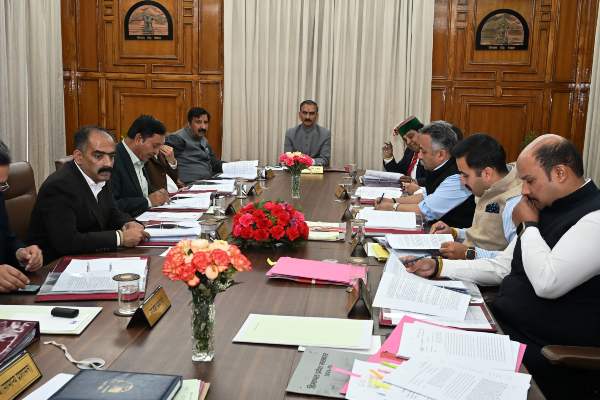 Himachal: बेरोजगार युवाओं के लिए नौकरियों का खोला पिटारा, विभिन्न विभागों में 1550 पदों को किया मंजूर