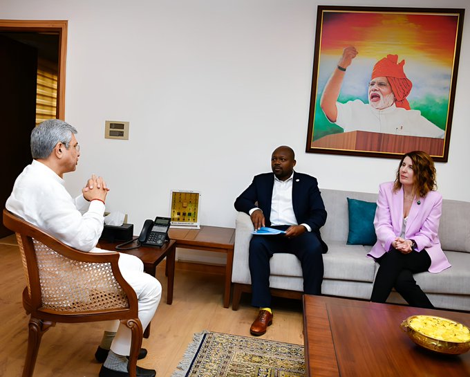 भारत में एआई इन्फ्रास्ट्रक्चर और ड्रोन मैन्युफैक्चरिंग में निवेश के अवसर तलाश रहा गूगल: अश्विनी वैष्णव