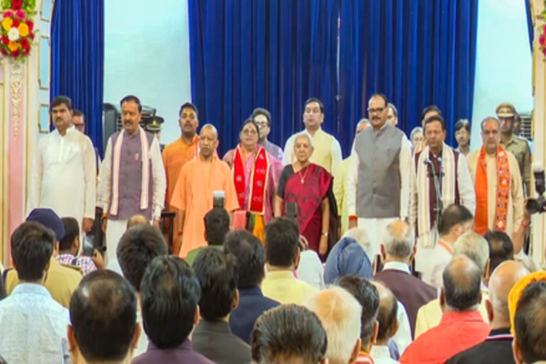 UP Cabinet expansion: यूपी में कैबिनेट विस्तार, 6 नए चेहरे शामिल… दो मंत्रियों को प्रमोशन